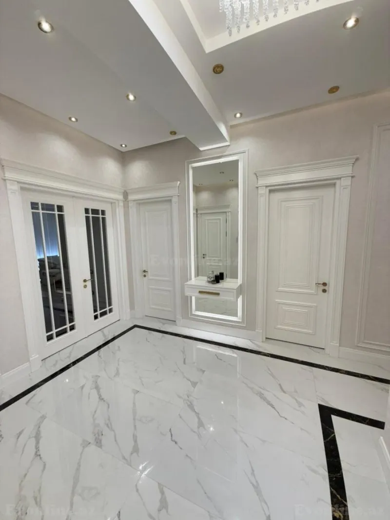 Satılır 4 otaqlı Mənzil Yeni tikili 185 m² Xətai r. - şəkil 10