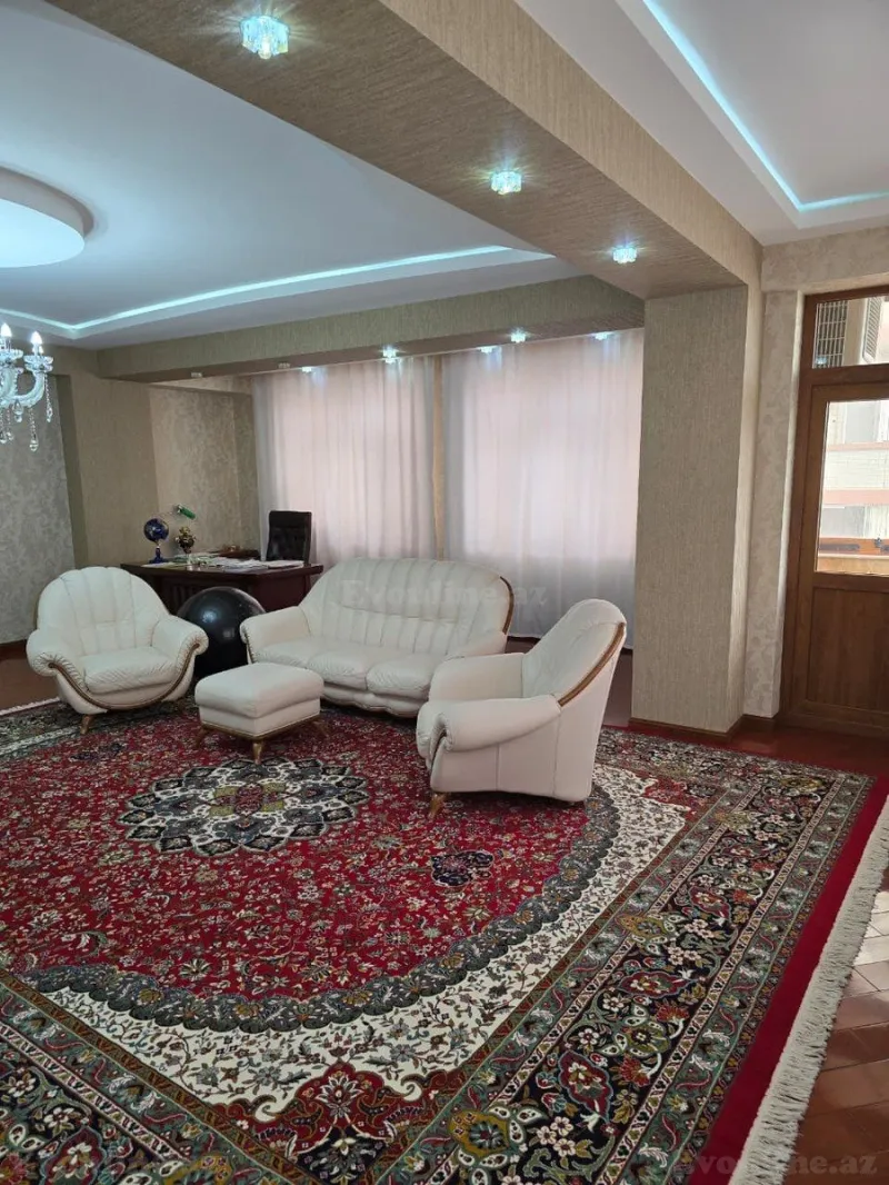 Satılır 3 otaqlı Mənzil Yeni tikili 150 m² Nəsimi r. - şəkil 3