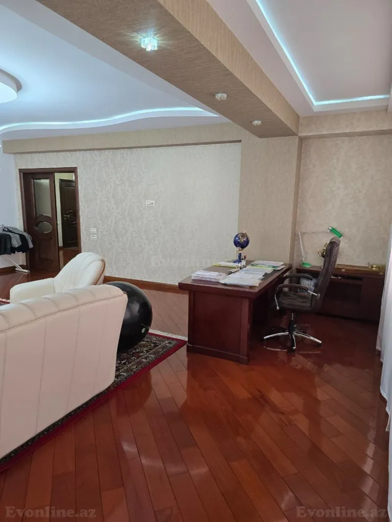 Satılır 3 otaqlı Mənzil Yeni tikili 150 m² Nəsimi r. - şəkil 5