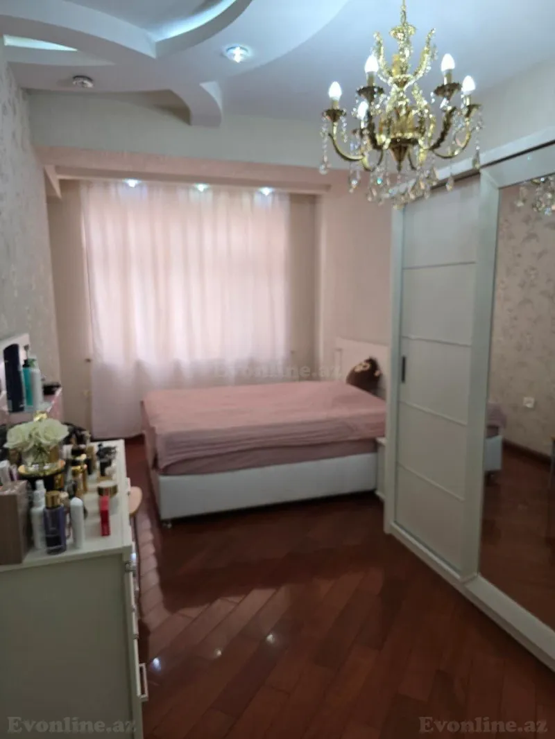 Satılır 3 otaqlı Mənzil Yeni tikili 150 m² Nəsimi r. - şəkil 6