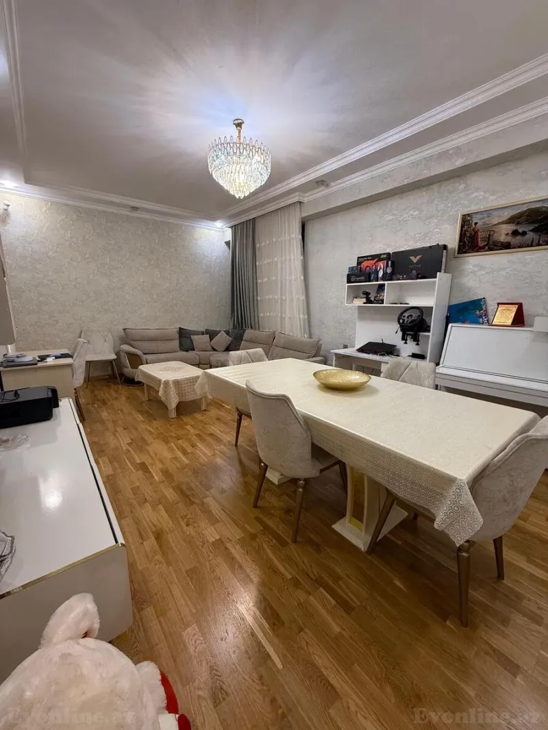 Satılır 3 otaqlı Mənzil Yeni tikili 110 m² Qara Qarayev m. - şəkil 2