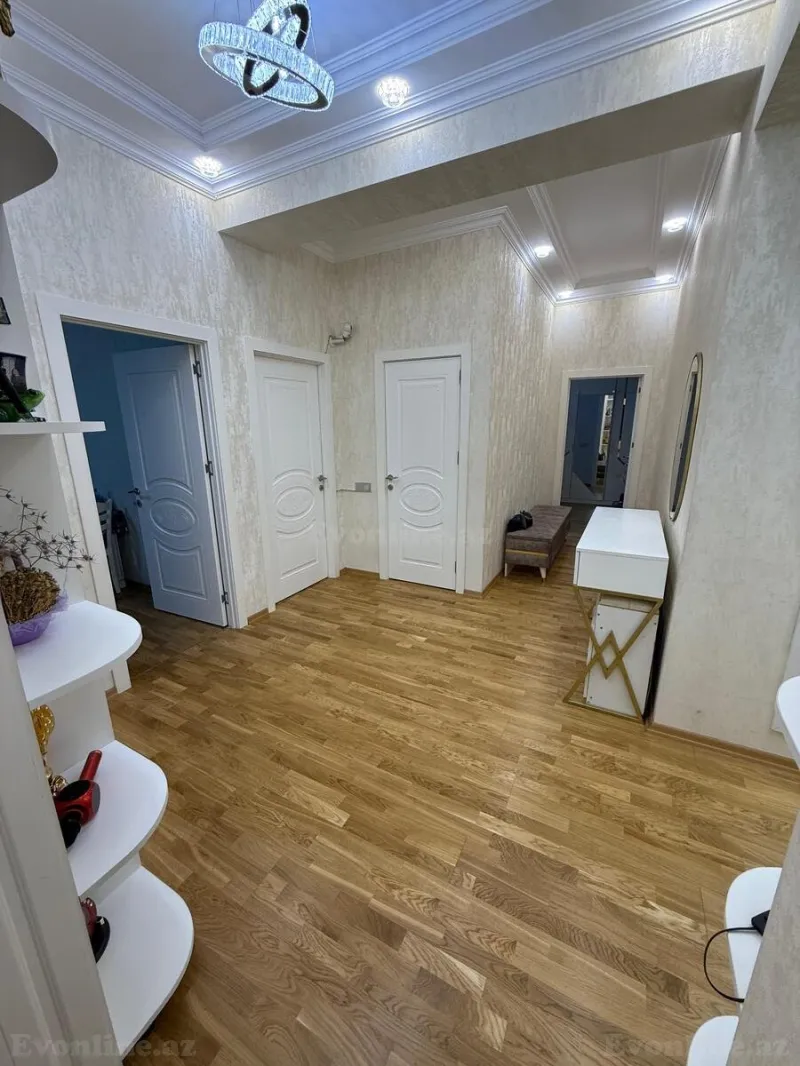 Satılır 3 otaqlı Mənzil Yeni tikili 110 m² Qara Qarayev m. - şəkil 8