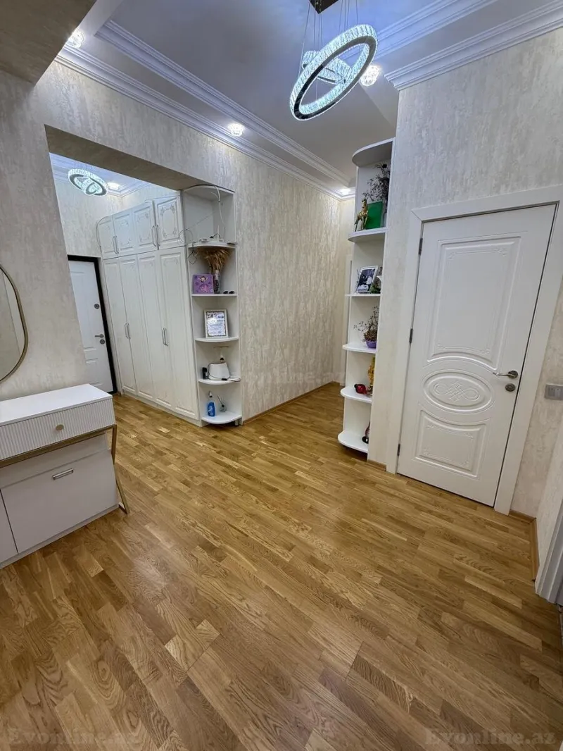 Satılır 3 otaqlı Mənzil Yeni tikili 110 m² Qara Qarayev m. - şəkil 10