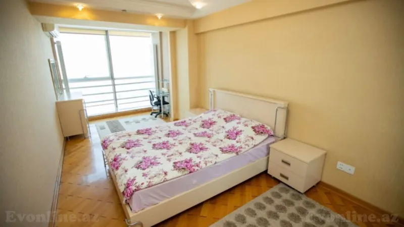 Kirayə verilir 3 otaqlı Mənzil Yeni tikili 110 m² 28 May m. - şəkil 8