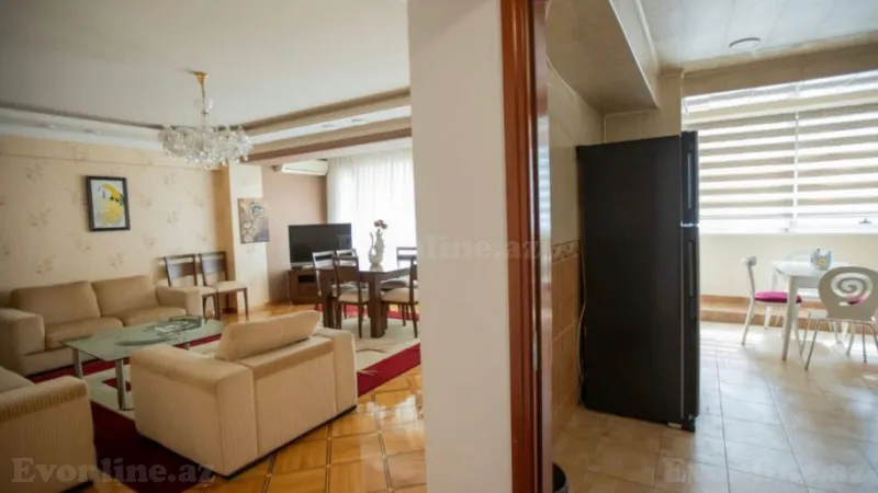 Kirayə verilir 3 otaqlı Mənzil Yeni tikili 110 m² 28 May m. - şəkil 11