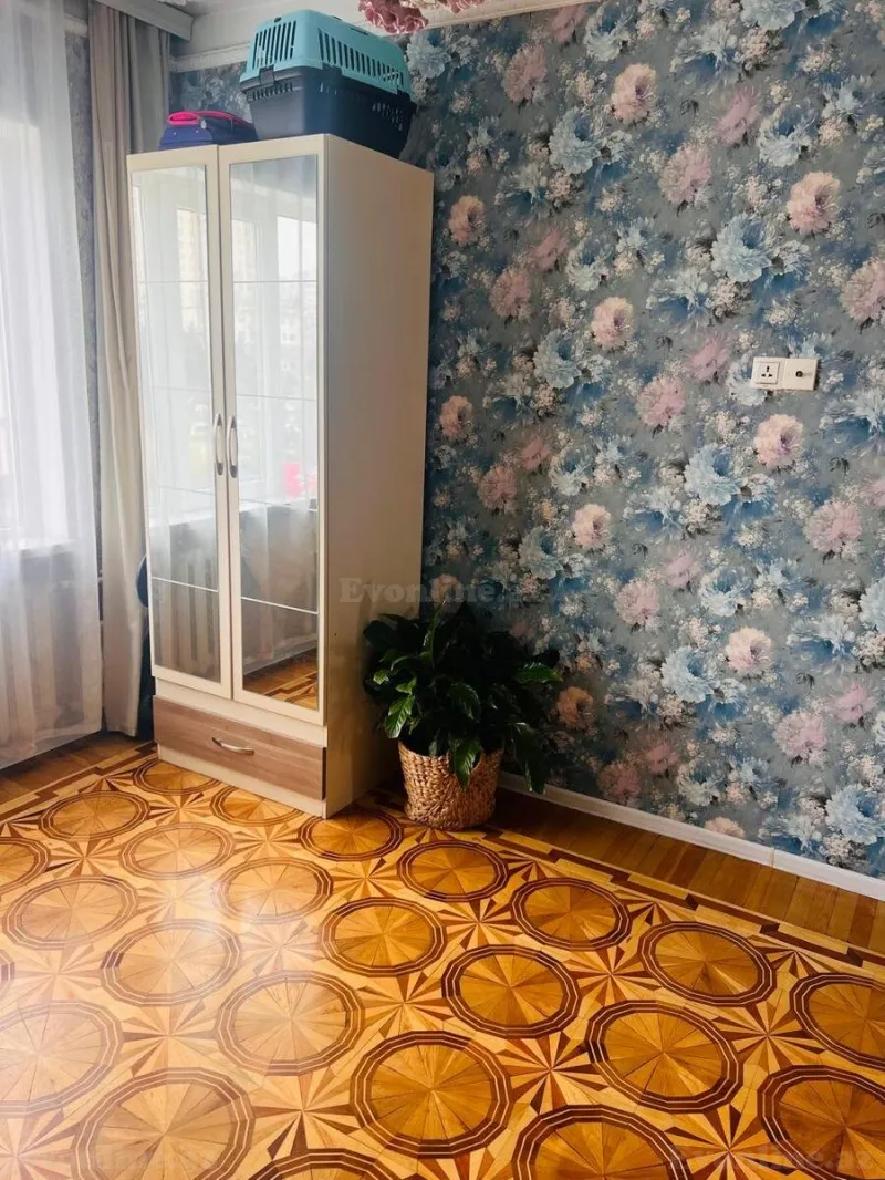 Satılır 4 otaqlı Mənzil Köhnə tikili 105 m² 4-cü mikrorayon - şəkil 3