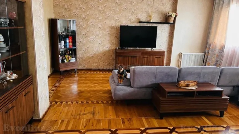 Satılır 4 otaqlı Mənzil Köhnə tikili 105 m² 4-cü mikrorayon - şəkil 4