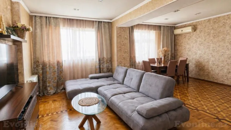 Satılır 4 otaqlı Mənzil Köhnə tikili 105 m² 4-cü mikrorayon - şəkil 5