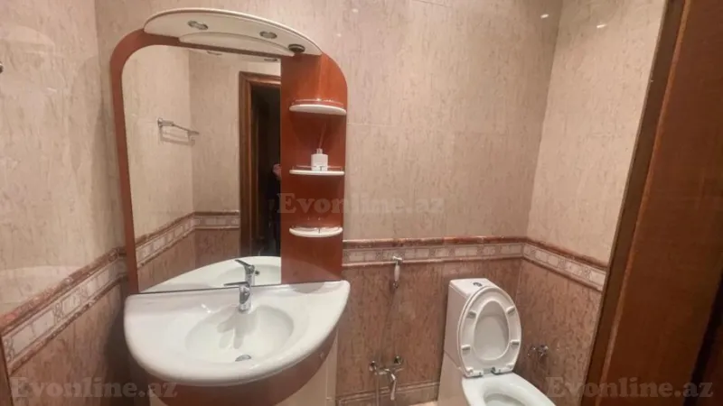 Kirayə verilir 5 otaqlı Mənzil Köhnə tikili 200 m² Nizami m. - şəkil 6