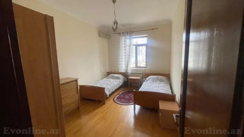 Kirayə verilir 5 otaqlı Mənzil Köhnə tikili 200 m² Nizami m. - şəkil 8