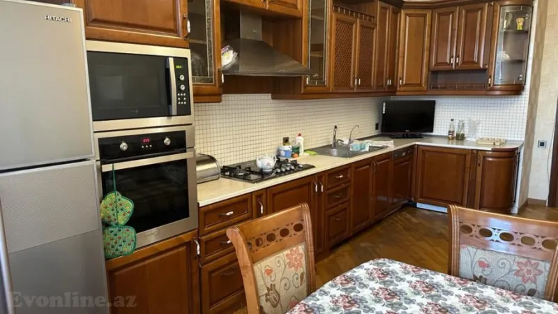 Satılır 2 otaqlı Mənzil Yeni tikili 110 m² 8 Noyabr m. - şəkil 5