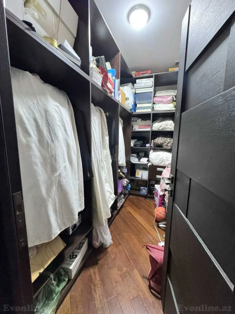 Kirayə verilir 4 otaqlı Mənzil Yeni tikili 187 m² Xətai r. - şəkil 13