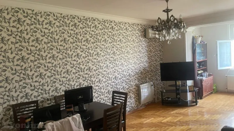 3 otaqlı Mənzil 85 m² Nəriman Nərimanov m. Satılır
