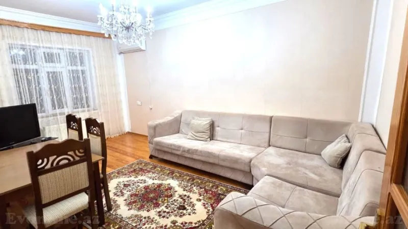 Kirayə verilir 2 otaqlı Mənzil Köhnə tikili 70 m² Xətai r. - şəkil 2