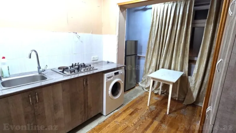 Kirayə verilir 2 otaqlı Mənzil Köhnə tikili 70 m² Xətai r. - şəkil 5