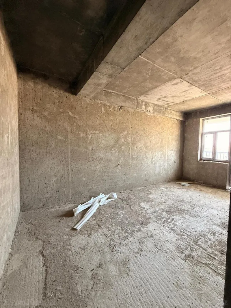 Satılır 4 otaqlı Mənzil Yeni tikili 175 m² 28 May m. - şəkil 4