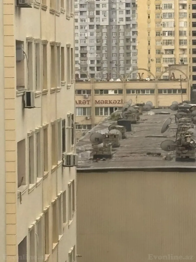 Kirayə verilir 3 otaqlı Mənzil Yeni tikili 125 m² Memar Əcəmi m.