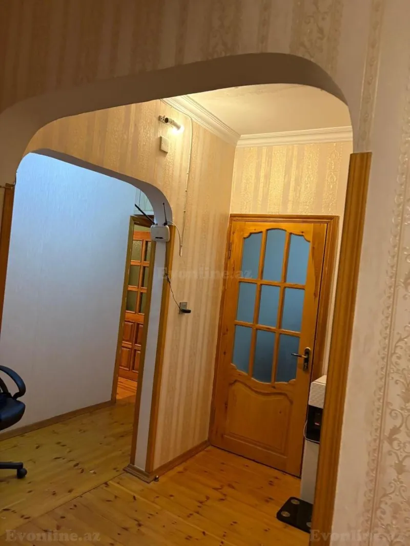 Satılır 2 otaqlı Mənzil Köhnə tikili 65 m² Suraxanı r. - şəkil 10