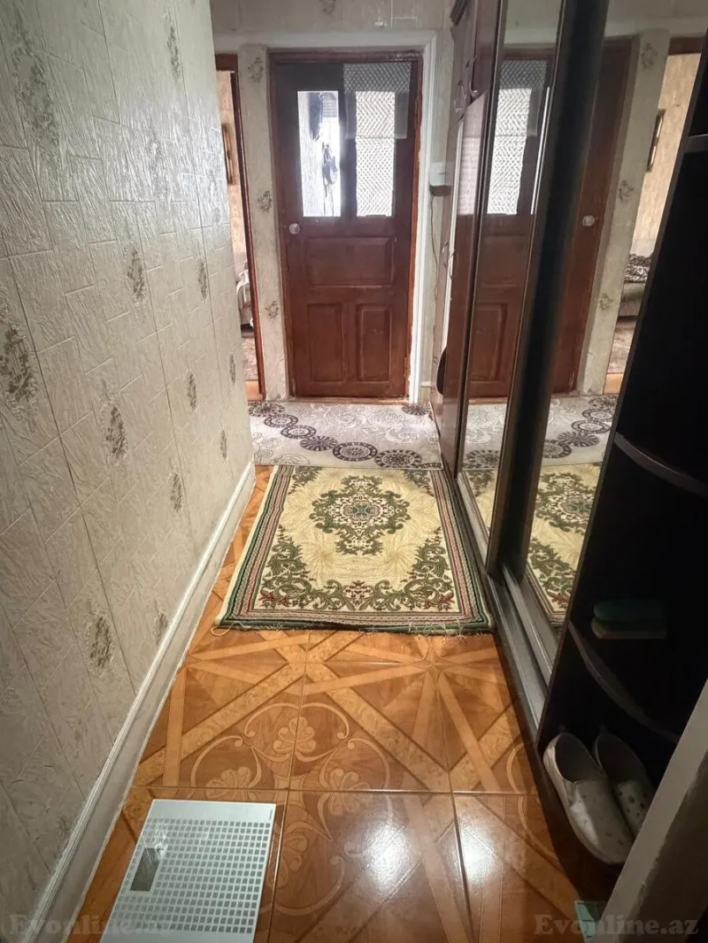 Satılır 2 otaqlı Mənzil Köhnə tikili 45 m² 8-ci mikrorayon - şəkil 5