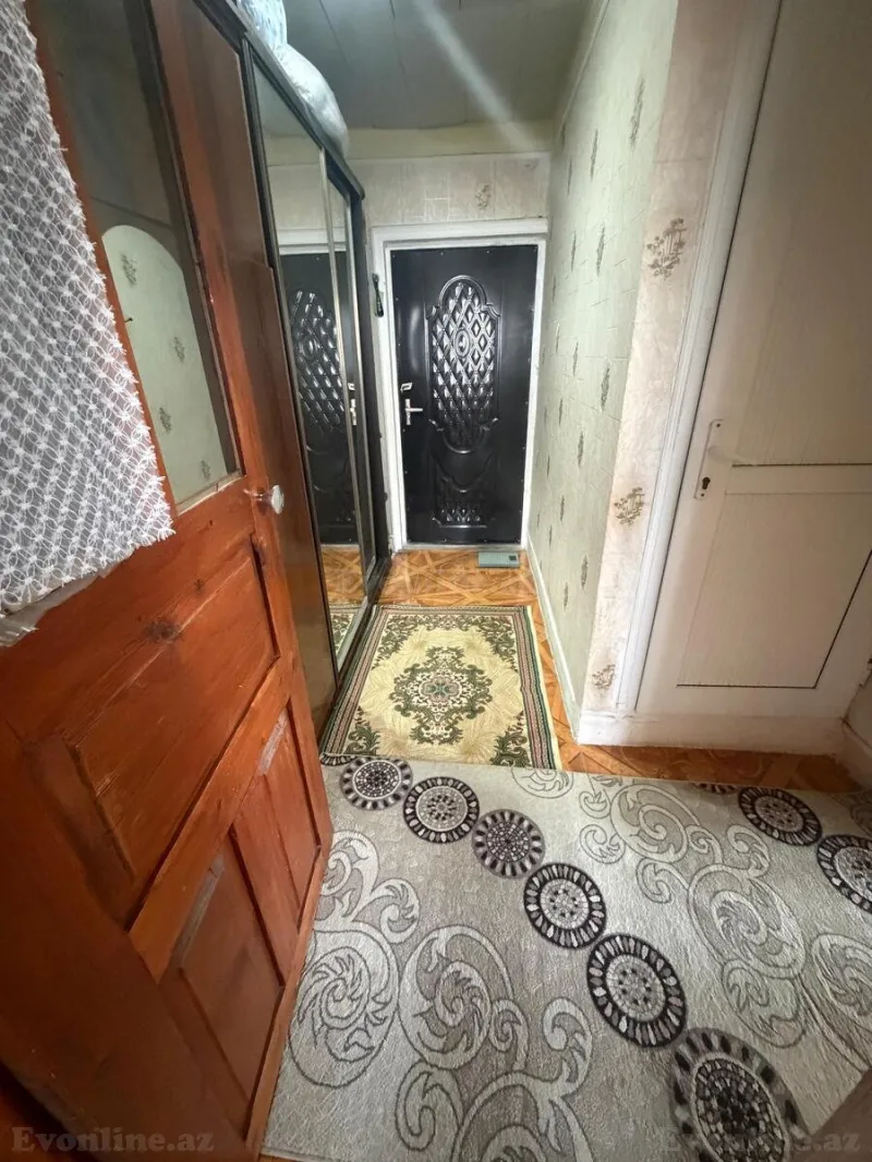 Satılır 2 otaqlı Mənzil Köhnə tikili 45 m² 8-ci mikrorayon - şəkil 6