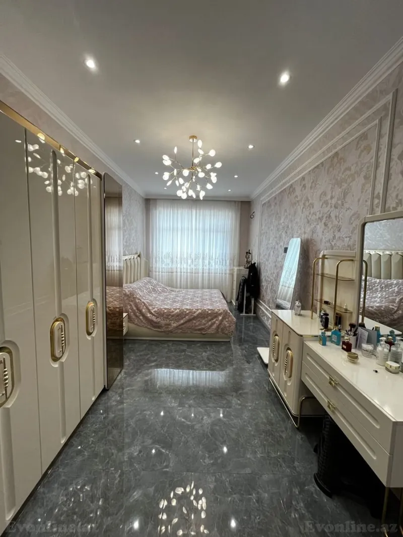 Satılır 4 otaqlı Mənzil Yeni tikili 170 m² Xətai r. - şəkil 10