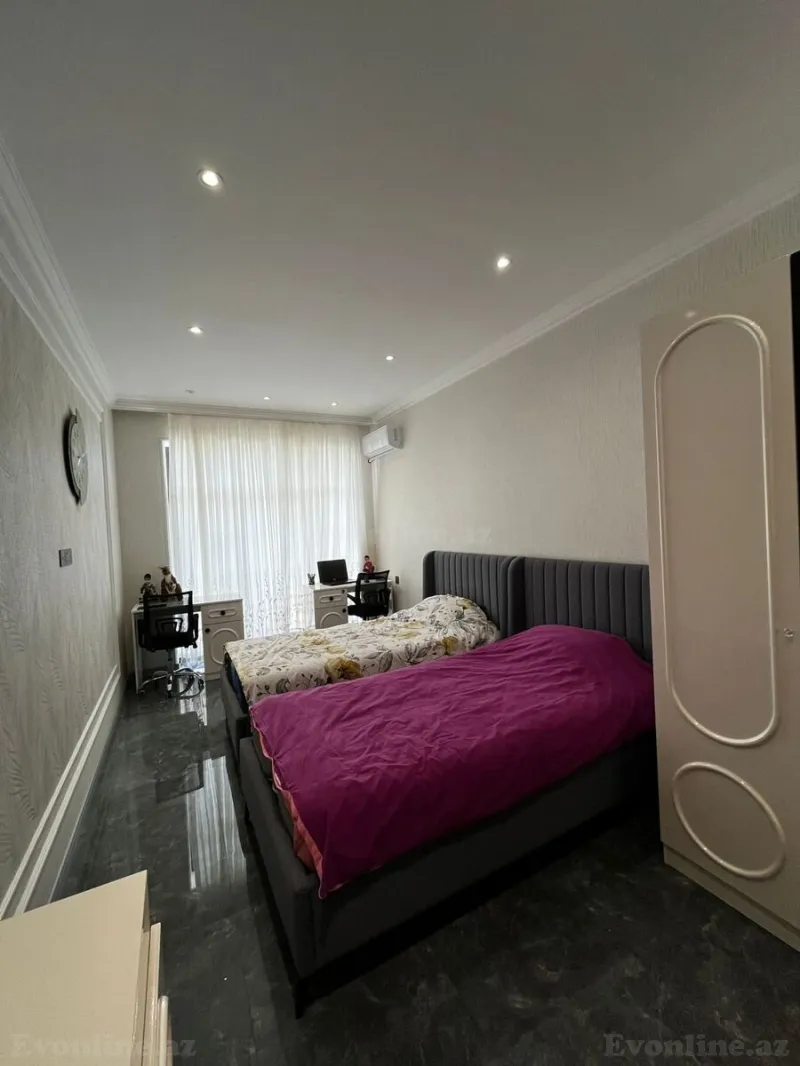 Satılır 4 otaqlı Mənzil Yeni tikili 170 m² Xətai r. - şəkil 14