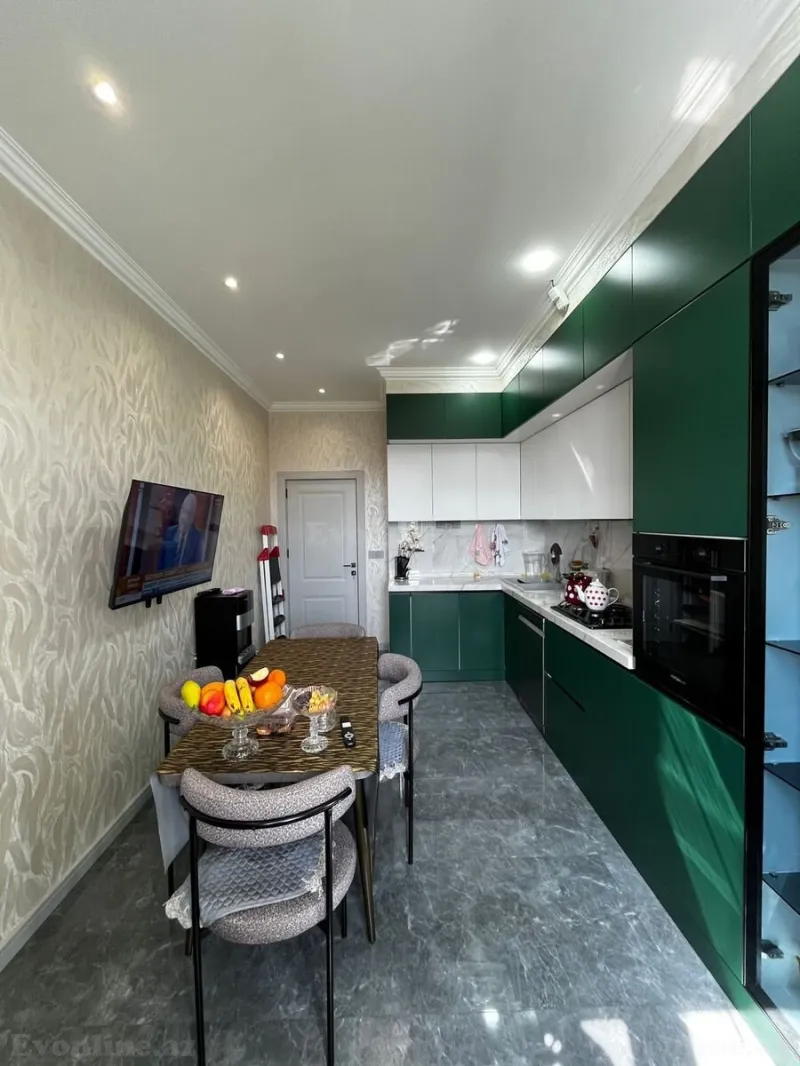 Satılır 4 otaqlı Mənzil Yeni tikili 170 m² Xətai r. - şəkil 17