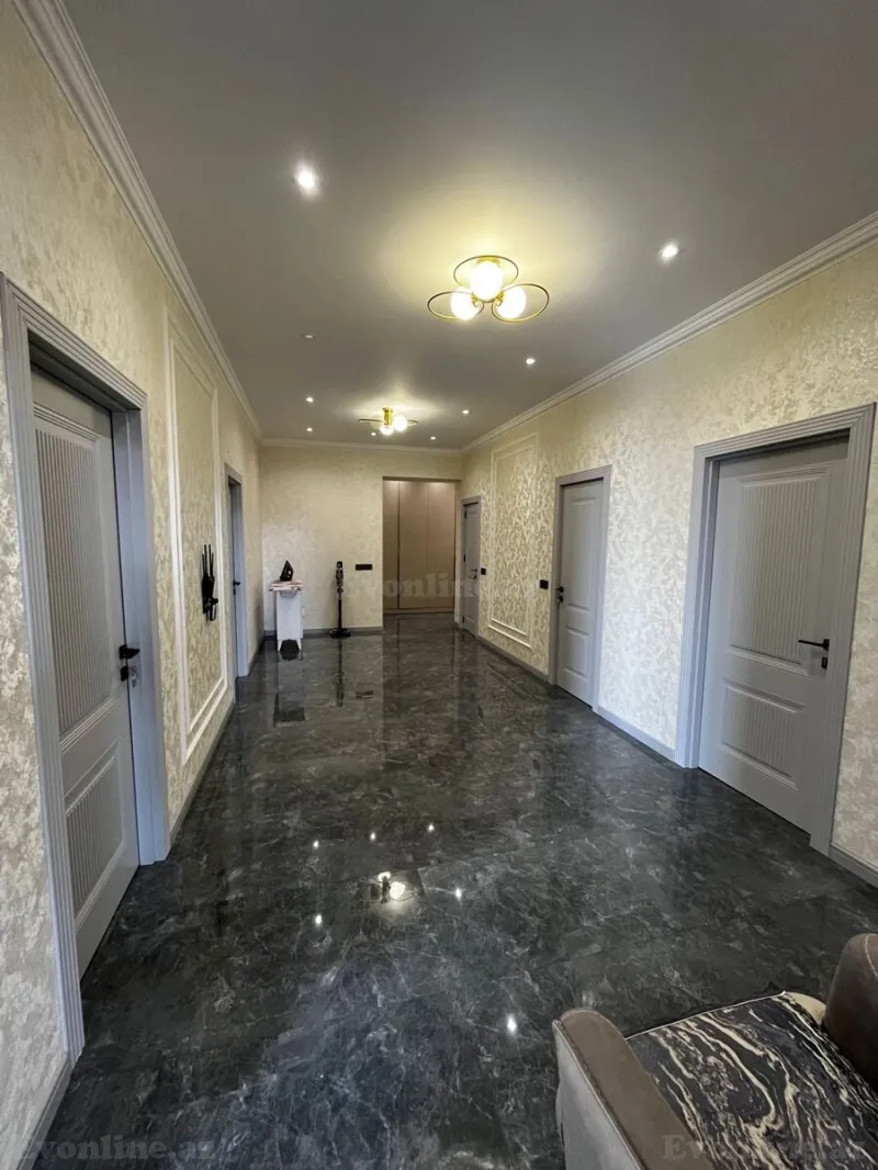 Satılır 4 otaqlı Mənzil Yeni tikili 170 m² Xətai r. - şəkil 22