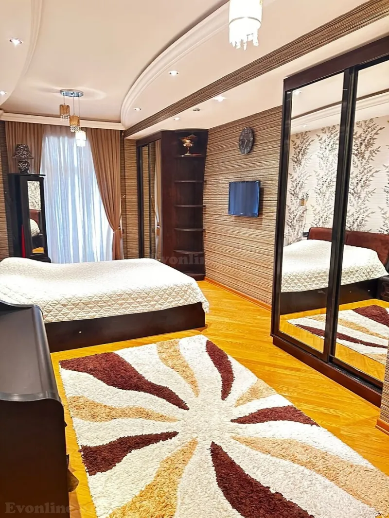 Satılır 3 otaqlı Mənzil Yeni tikili 162 m² Gənclik m. - şəkil 7