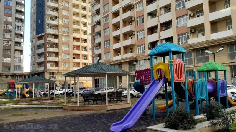 Kirayə verilir 3 otaqlı Mənzil Yeni tikili 130 m² Xətai m. - şəkil 2