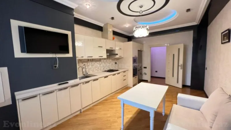 Kirayə verilir 3 otaqlı Mənzil Yeni tikili 130 m² Xətai m. - şəkil 10