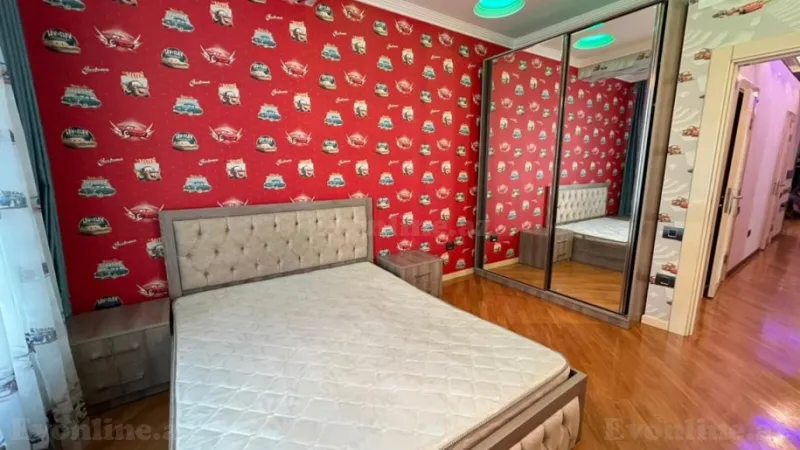 Kirayə verilir 3 otaqlı Mənzil Yeni tikili 130 m² Xətai m. - şəkil 17