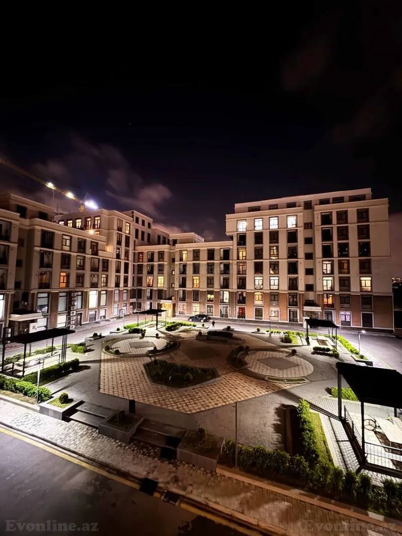 Kirayə verilir 2 otaqlı Mənzil Yeni tikili 60 m² 8 Noyabr m.