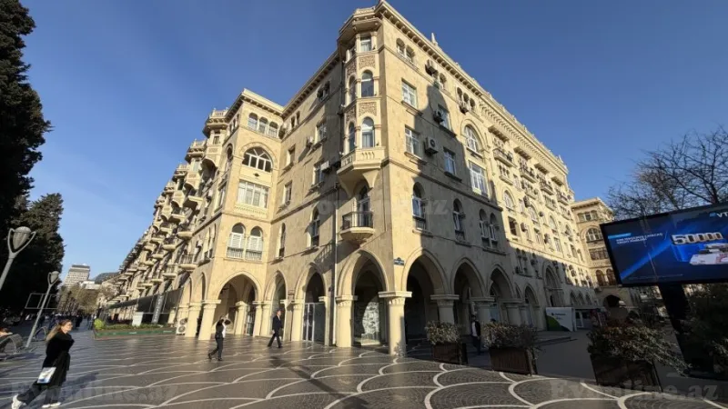 3 otaqlı Mənzil 95 m² Sahil m. Satılır