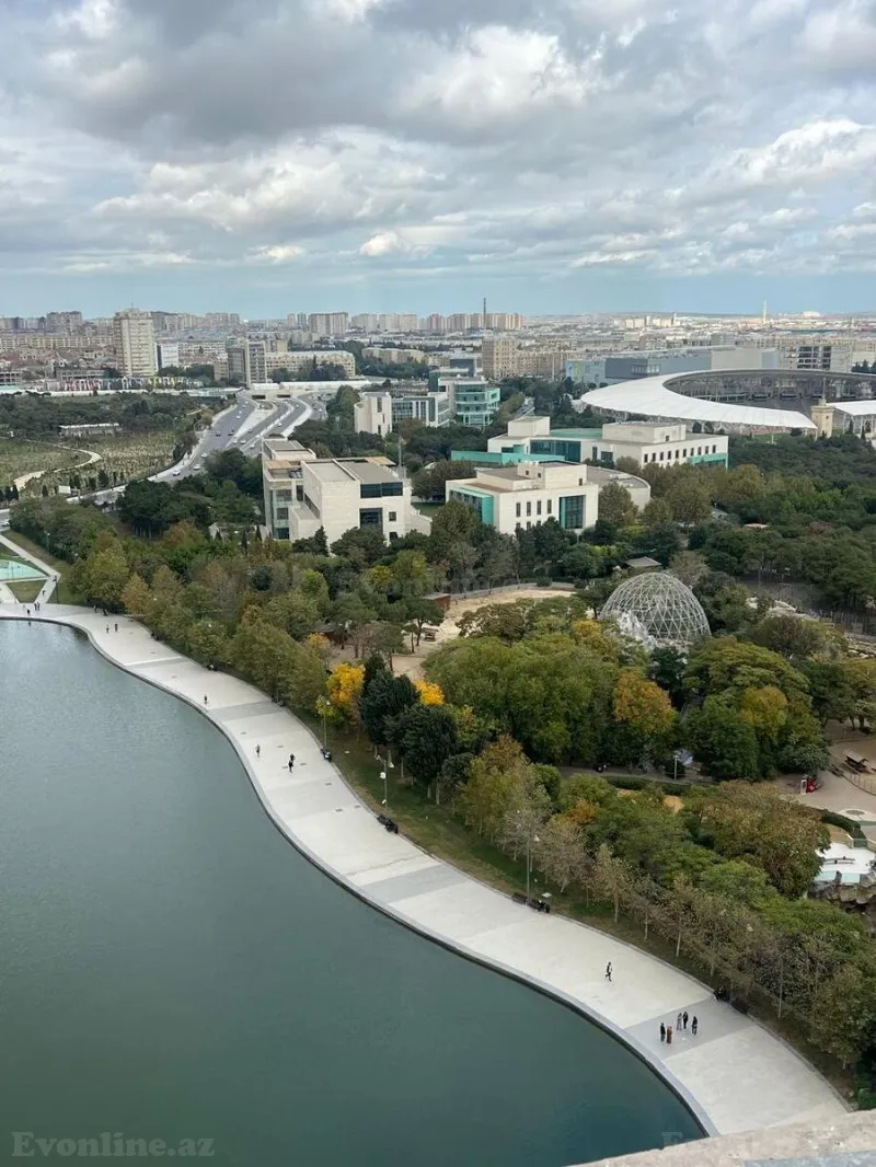 Satılır 2 otaqlı Mənzil Yeni tikili 80 m² Gənclik m. - şəkil 2