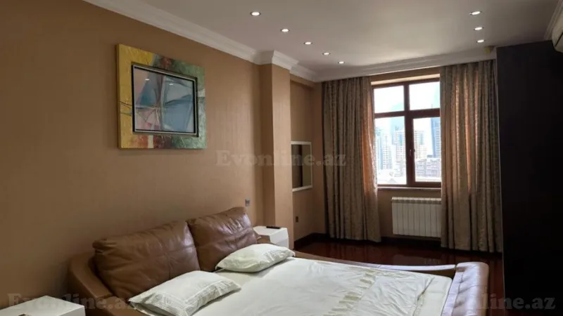 Kirayə verilir 4 otaqlı Mənzil Yeni tikili 160 m² 28 May m. - şəkil 4