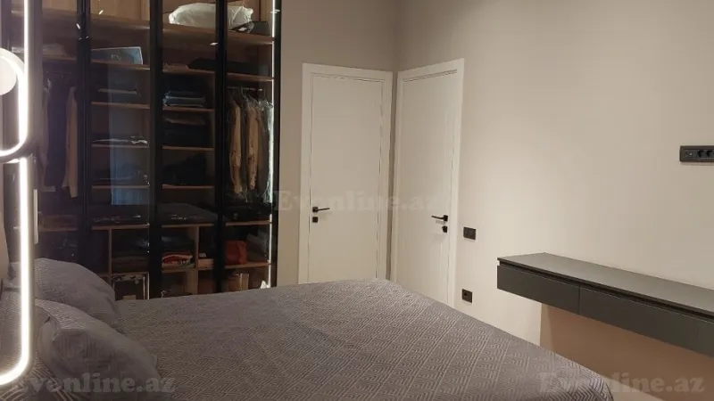 Satılır 3 otaqlı Mənzil Yeni tikili 130 m² Gənclik m. - şəkil 13