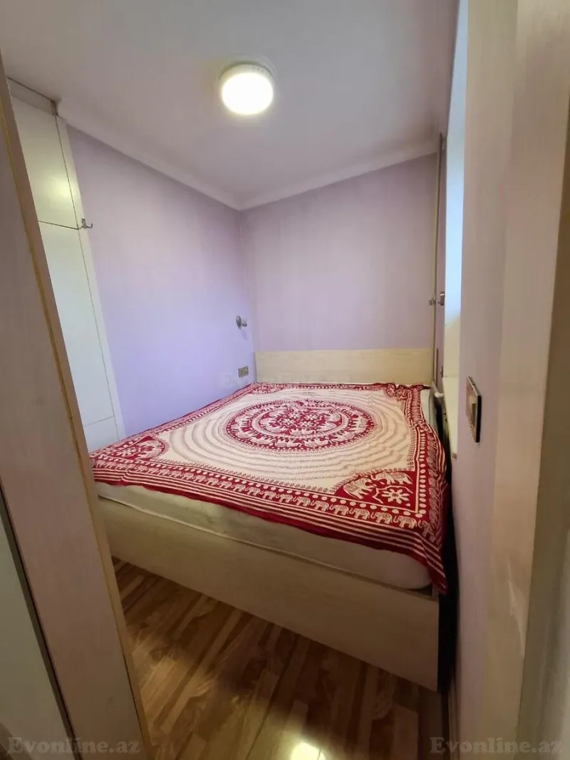 Kirayə verilir 2 otaqlı Mənzil Köhnə tikili 45 m² Bakmil m. - şəkil 2