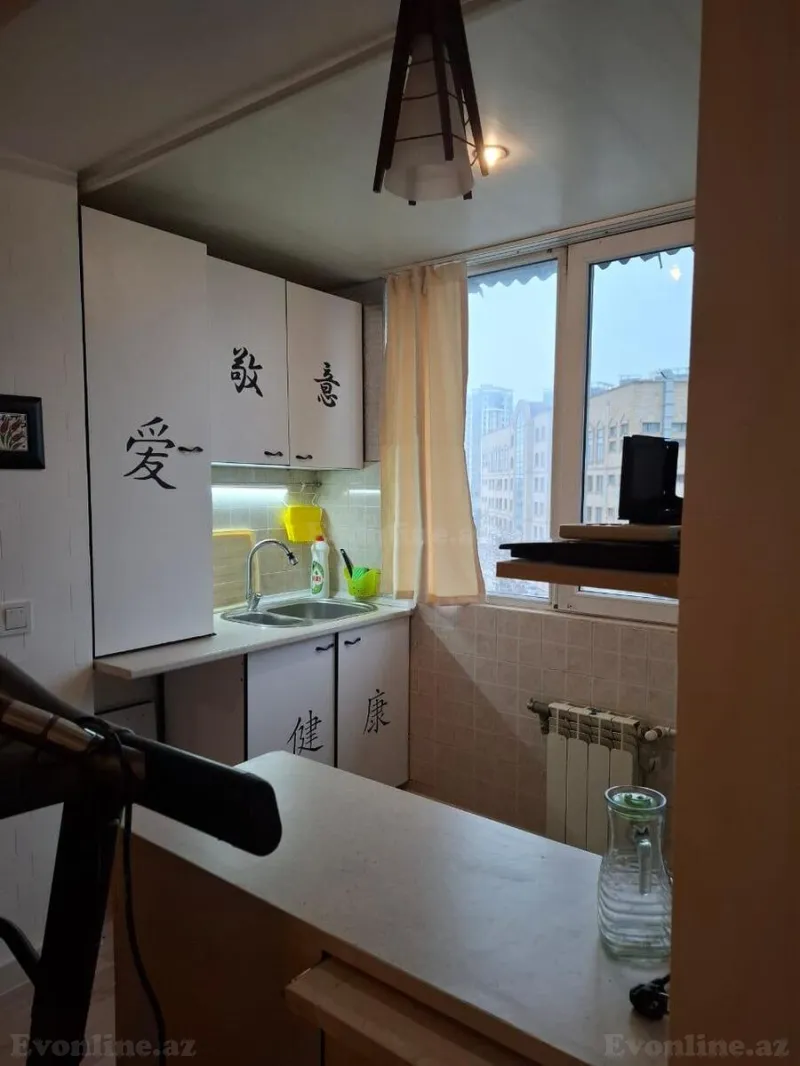 Kirayə verilir 2 otaqlı Mənzil Köhnə tikili 45 m² Bakmil m. - şəkil 3