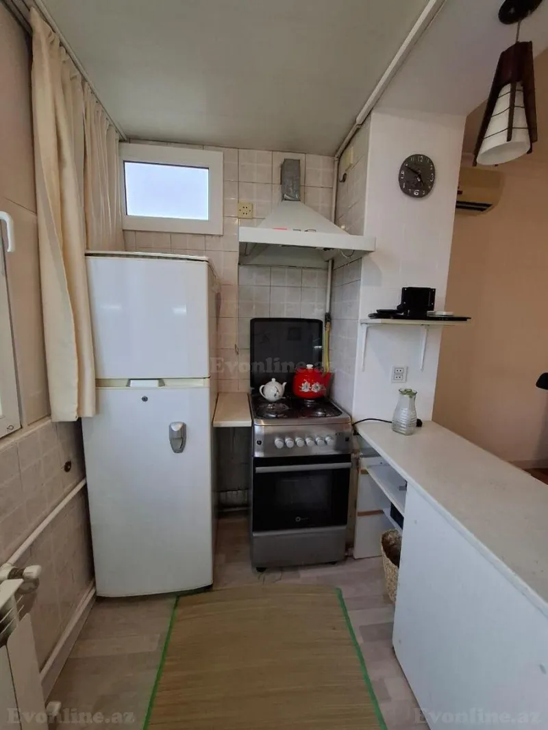 Kirayə verilir 2 otaqlı Mənzil Köhnə tikili 45 m² Bakmil m. - şəkil 5