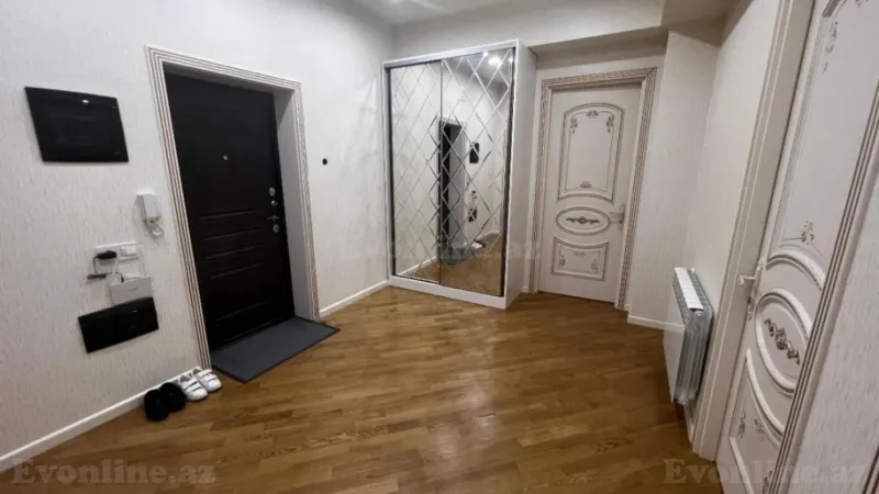 Satılır 2 otaqlı Mənzil Yeni tikili 95 m² Xalqlar Dostluğu m. - şəkil 2