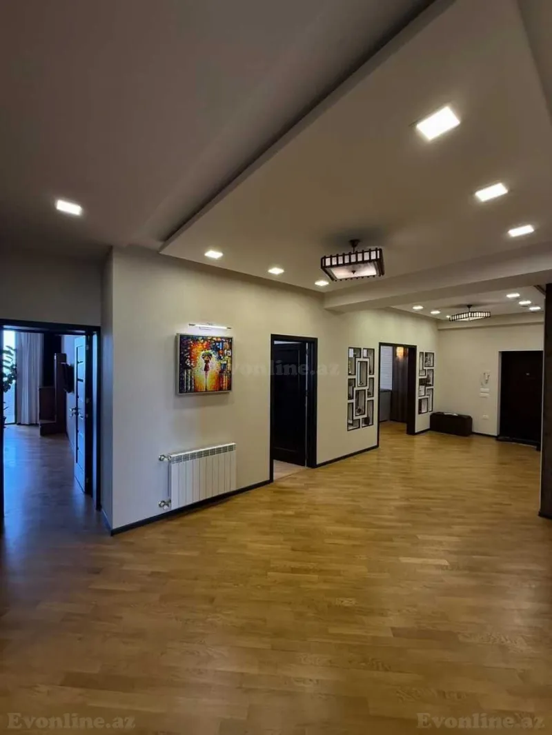 Satılır 3 otaqlı Mənzil Yeni tikili 158 m² Gənclik m. - şəkil 3