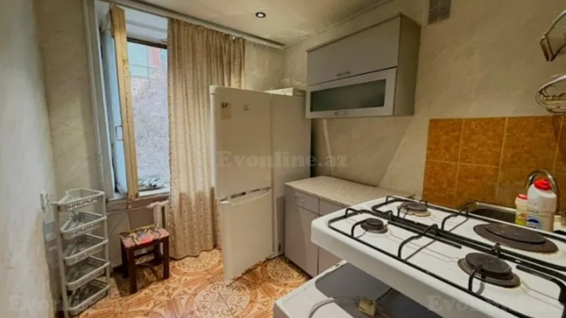 Satılır 2 otaqlı Mənzil Köhnə tikili 65 m² Nəriman Nərimanov m. - şəkil 4