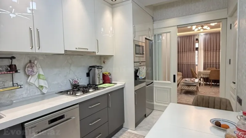 Satılır 3 otaqlı Mənzil Yeni tikili 112 m² Elmlər Akademiyası m. - şəkil 7