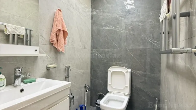 Satılır 3 otaqlı Mənzil Yeni tikili 112 m² Elmlər Akademiyası m. - şəkil 11