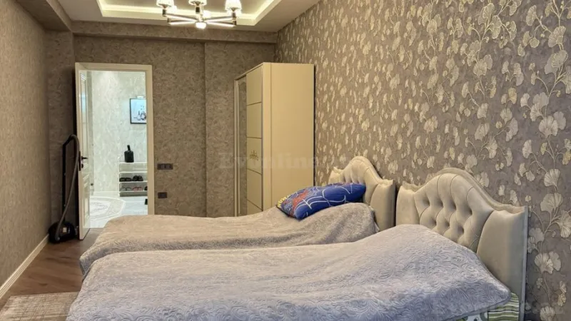 Satılır 3 otaqlı Mənzil Yeni tikili 112 m² Elmlər Akademiyası m. - şəkil 19