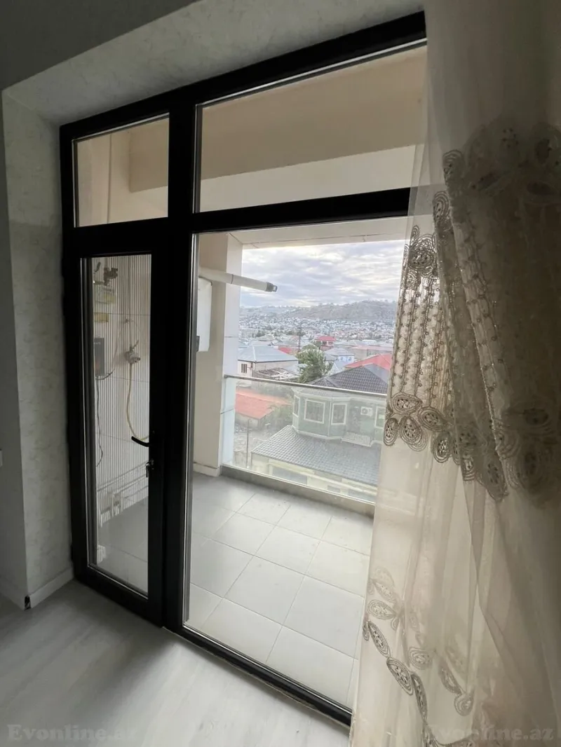 Kirayə verilir 3 otaqlı Mənzil Yeni tikili 120 m² Bayıl - şəkil 18