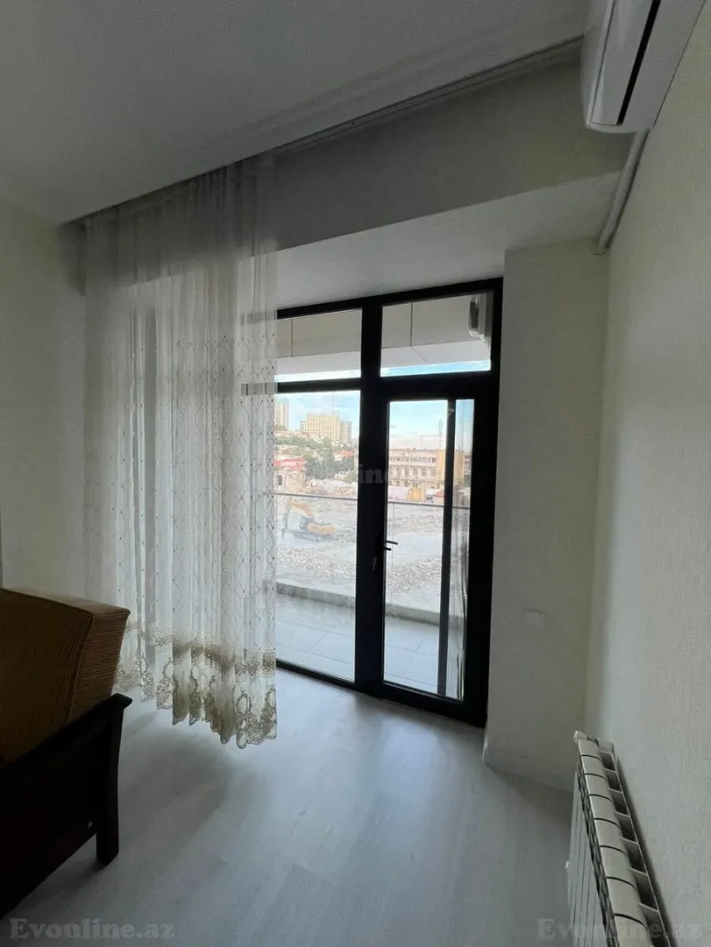 Kirayə verilir 3 otaqlı Mənzil Yeni tikili 120 m² Bayıl - şəkil 25