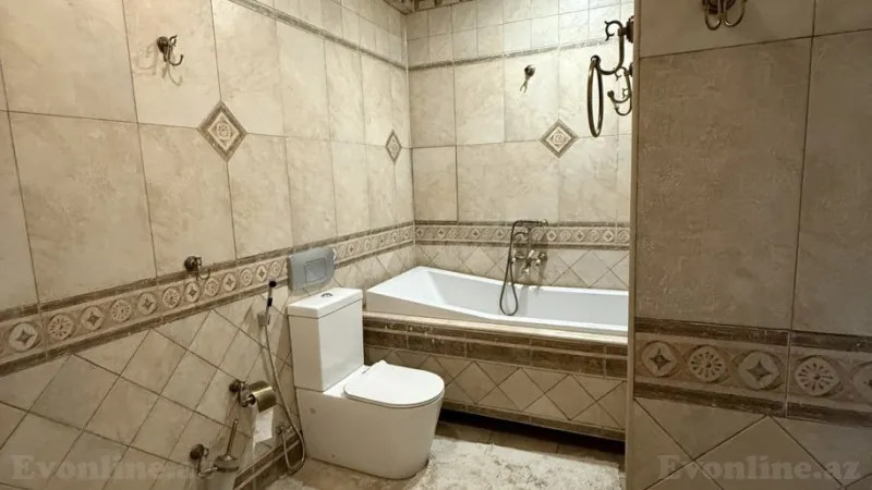 Satılır 4 otaqlı Mənzil Yeni tikili 180 m² Nizami m. - şəkil 21