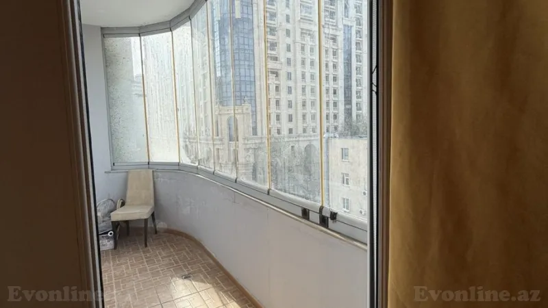 Satılır 4 otaqlı Mənzil Yeni tikili 180 m² Nizami m. - şəkil 24